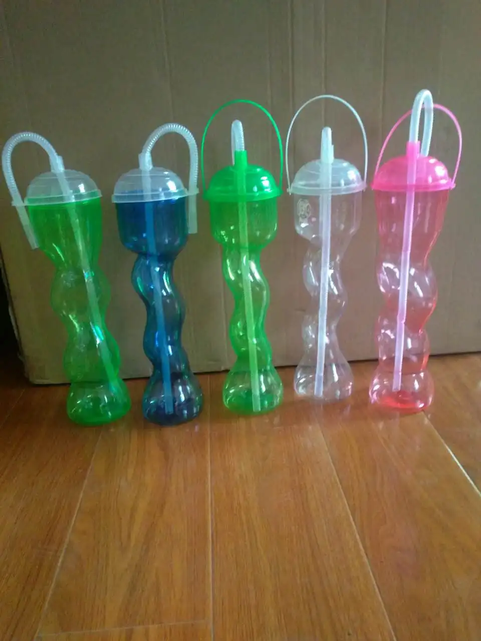 PET water bottles burst milk cola beverage space singular 650ml wedding