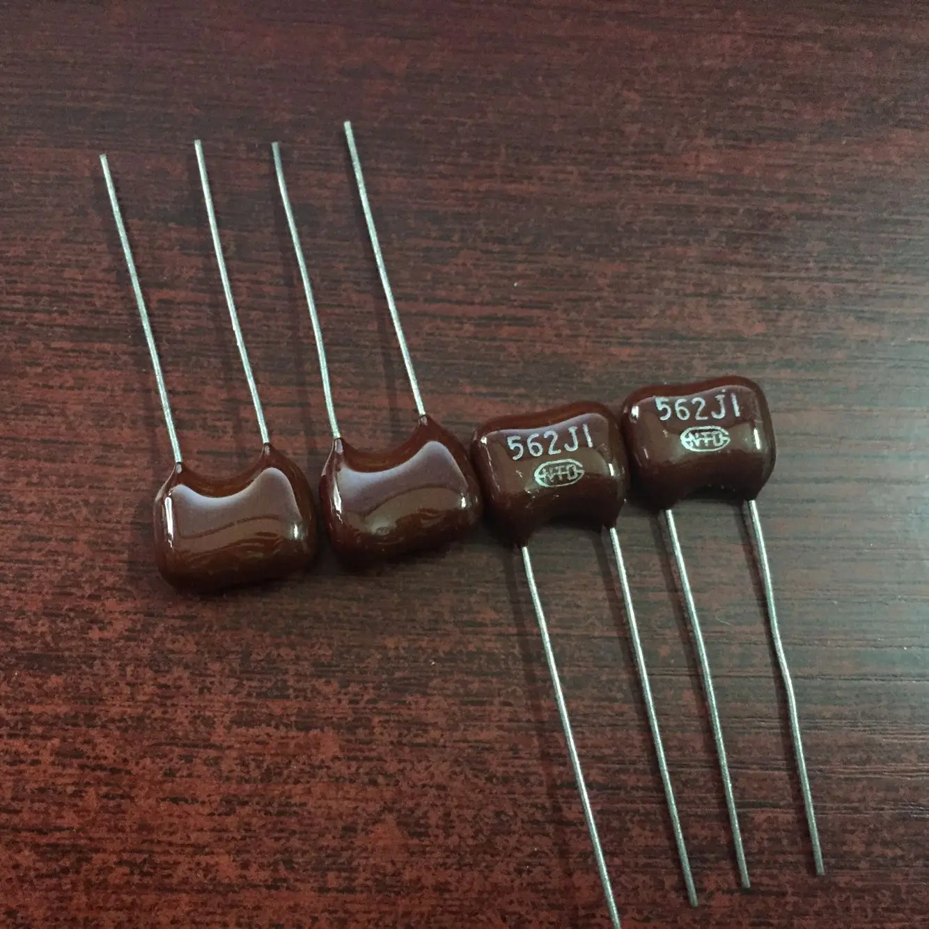50pcs Japanese original NTD silver mica capacitor DC 5600PF 100V 562