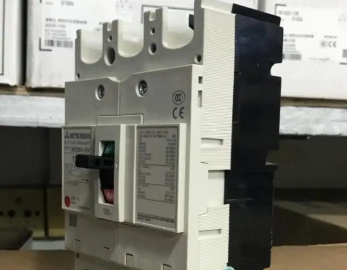 Новые и оригинальные NF250-SV 250A 3P