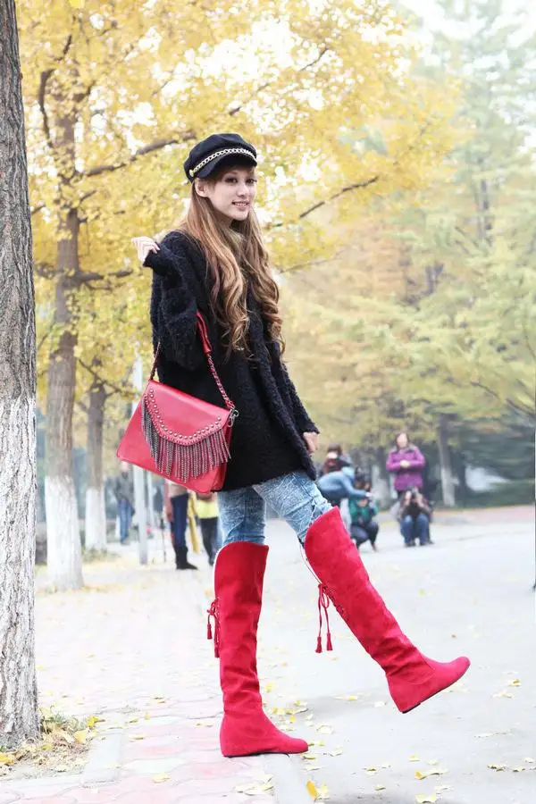 Пикантные женские сапоги теплые сапоги выше колена из искусственной замши на плоской подошве удобные высокие сапоги до бедра женская зимняя обувь на шнуровке высокое качество - Цвет: Красный