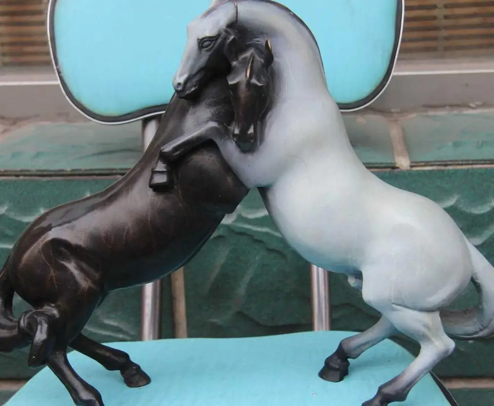 

free shipping Mark Pure Bronze Copper Two Black White Color Horse couple embrace Art Sculpture