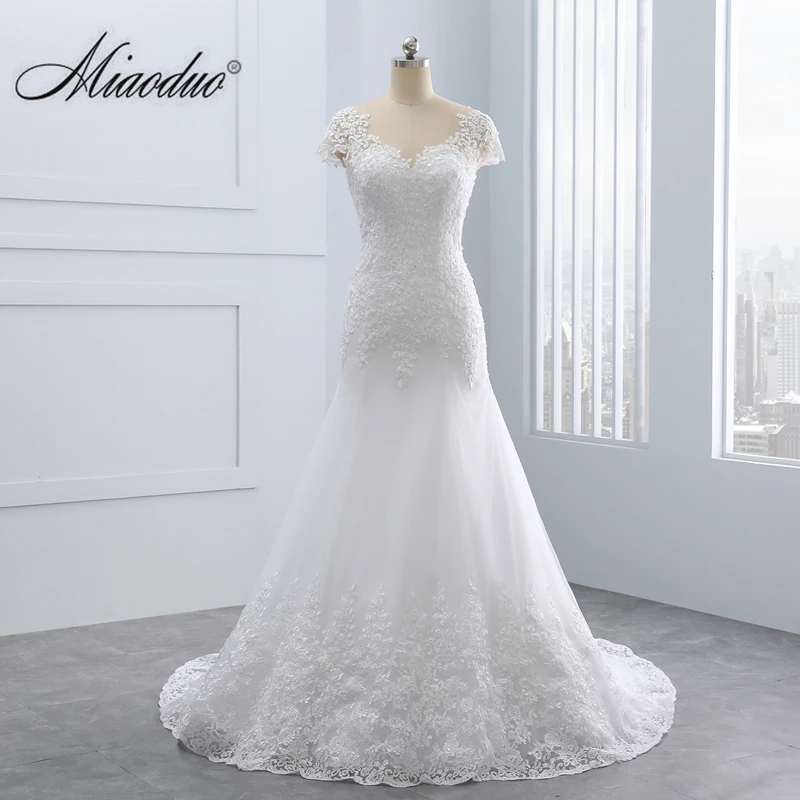 

2019 Vestido de noiva Short Lace Backless Wedding Dresses Mermaid Appliques Pearls Wedding Gown Custom Size Wedding Dress