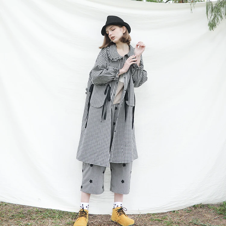 

Autumn Spring New Design Women Trench Coats Long Windbreaker Coat Ruffles Black Plaid Knee-length Lace Up Femme Outwear Loose