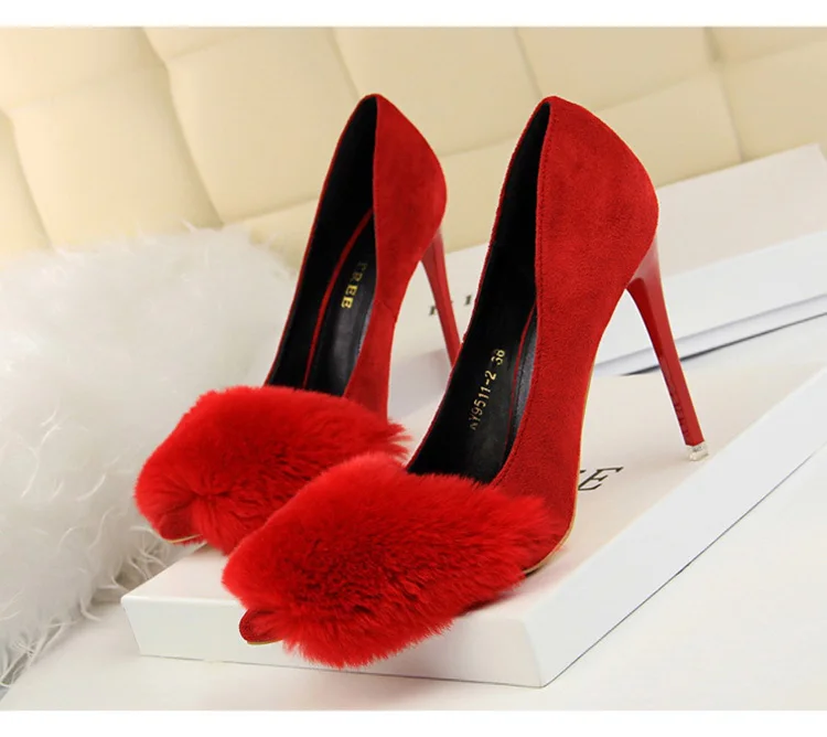 Bigtree/обувь; женские туфли-лодочки; Новая женская обувь; замшевые туфли на высоком каблуке; красные свадебные туфли с мехом; женская обувь для вечеринок; пикантные туфли на шпильке «рюмочка»