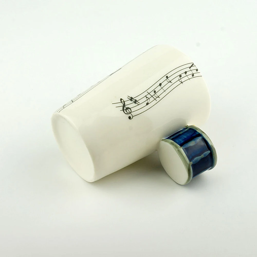 mugs00012-20