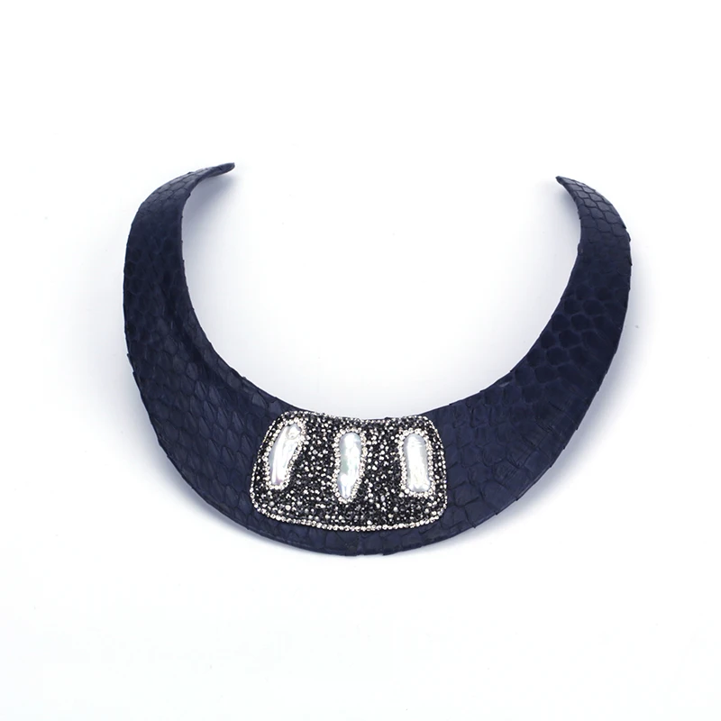 

KEJIALAI 2018 New Arrival Dark Blue Genuine Snake Leather Torques Paved Freshwater Pearl Rhinestone Jewelry Necklace for Women