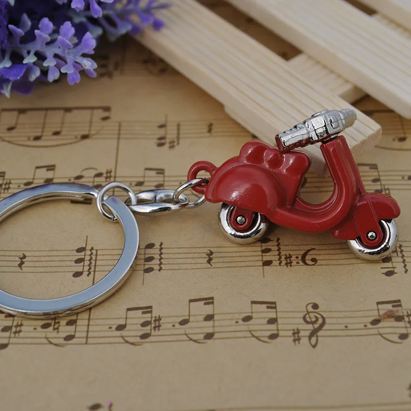 7320339137_1945636812