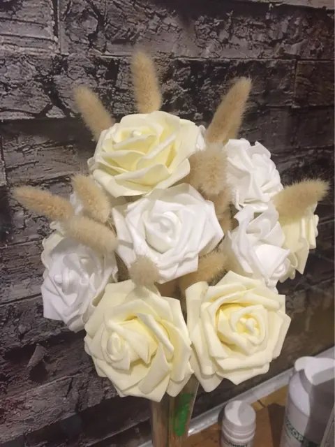 10 głowic 8CM Pretty Charming sztuczne kwiaty PE pianka Róża Kwiaty Panna Młoda bukiet Home dekoracje ślubne Scrapbooking DIY materiały eksploatacyjne tanie i dobre opinie Ślub Z Rose DA009 Kwiat oddział 10 głowic 8CM Pretty Charming sztuczne kwiaty PE pianka Róża Kwiaty Panna Młoda bukiet Home dekoracje ślubne Scrapbooking DIY materiały eksploatacyjne tanie i dobre opinie Ślub Z Rose DA009 Kwiat oddział