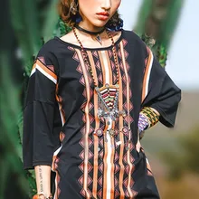 Весенне-осенние женские повседневные Ультра свободные хлопковые длинные рубашки с круглым вырезом и кисточками в полоску, универсальные черные длинные футболки