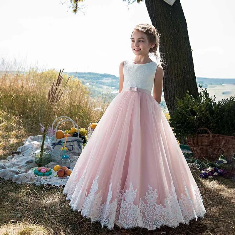 Best Price Vintage Bloem Meisje Jurk Voor Tuin Kasteel Wedding met Kant Applicaties Lace Up Terug Custom Made Voor Verjaardag Kids Prom jurken