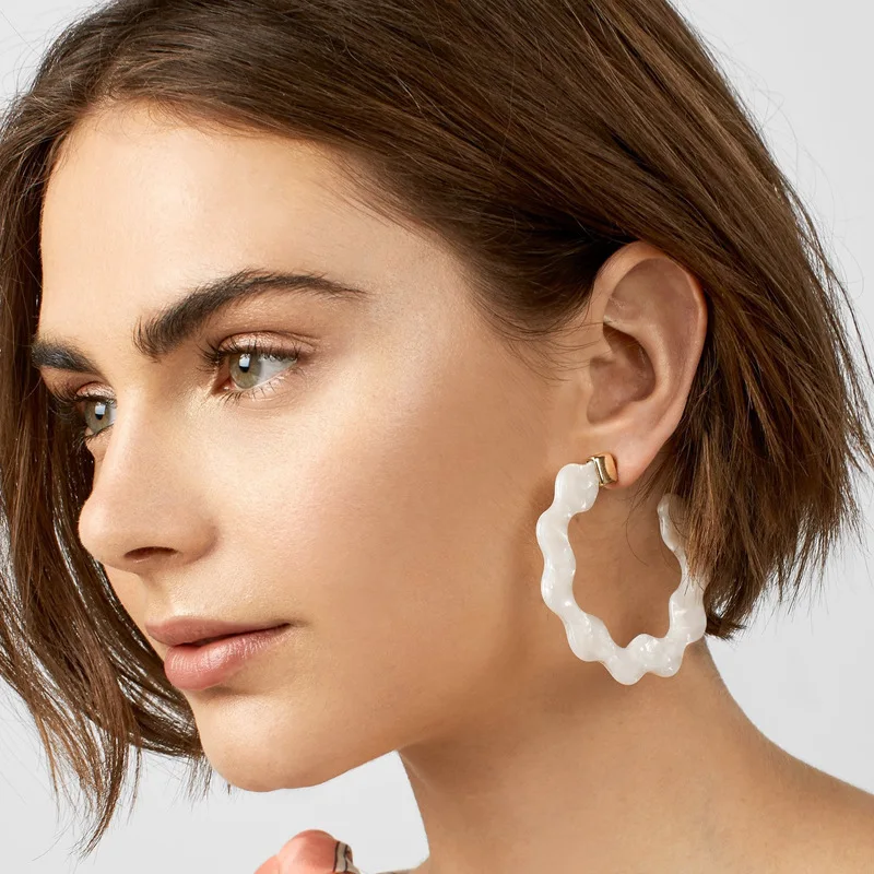 

2019 New Big Statement earrings ladies leopard resin earrings acetate version semi-circular earrings C-shaped earrings jewelry