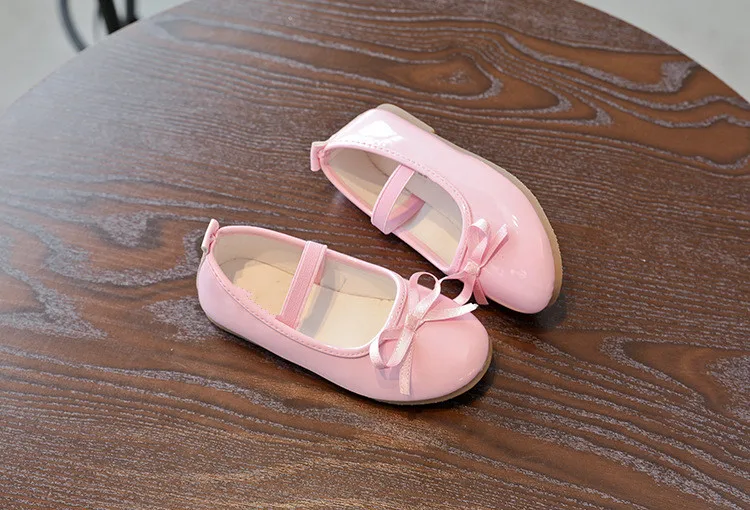 Детская обувь принцессы кожаные свадебные туфли-мокасины с бантом Повседневная обувь для маленьких девочек Розовая обувь Скидка