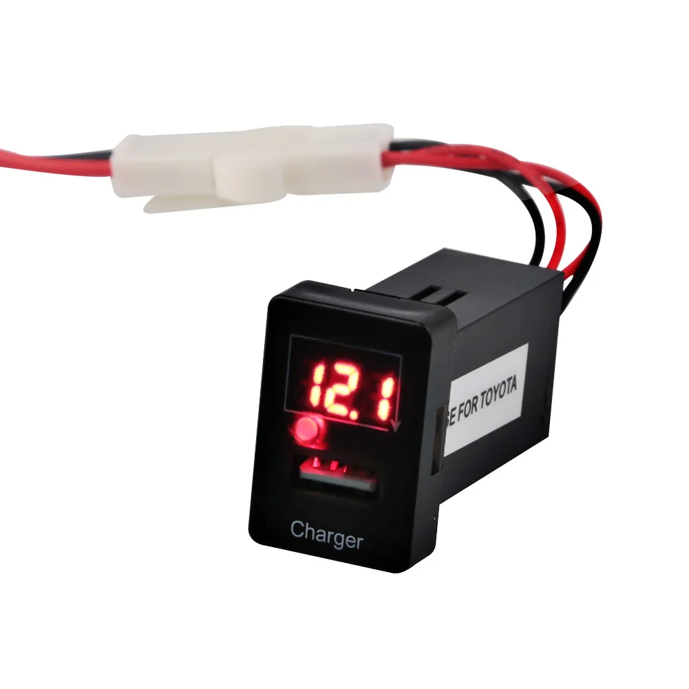 Для TOYOTA автомобильное usb-устройство для зарядки телефона USB Порты и разъёмы приборной панели вольтметр 5V 2.1A автомобильный вольтметр Дисплей Зарядное устройство адаптер прикуривателя - Название цвета: Красный