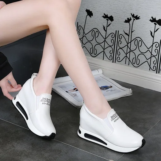 

2019 women Creepers Autumn Increasing Height Shoes Casual Slip On Moccasins Platform Wedge Heel Fashion Elastic Band Footwear