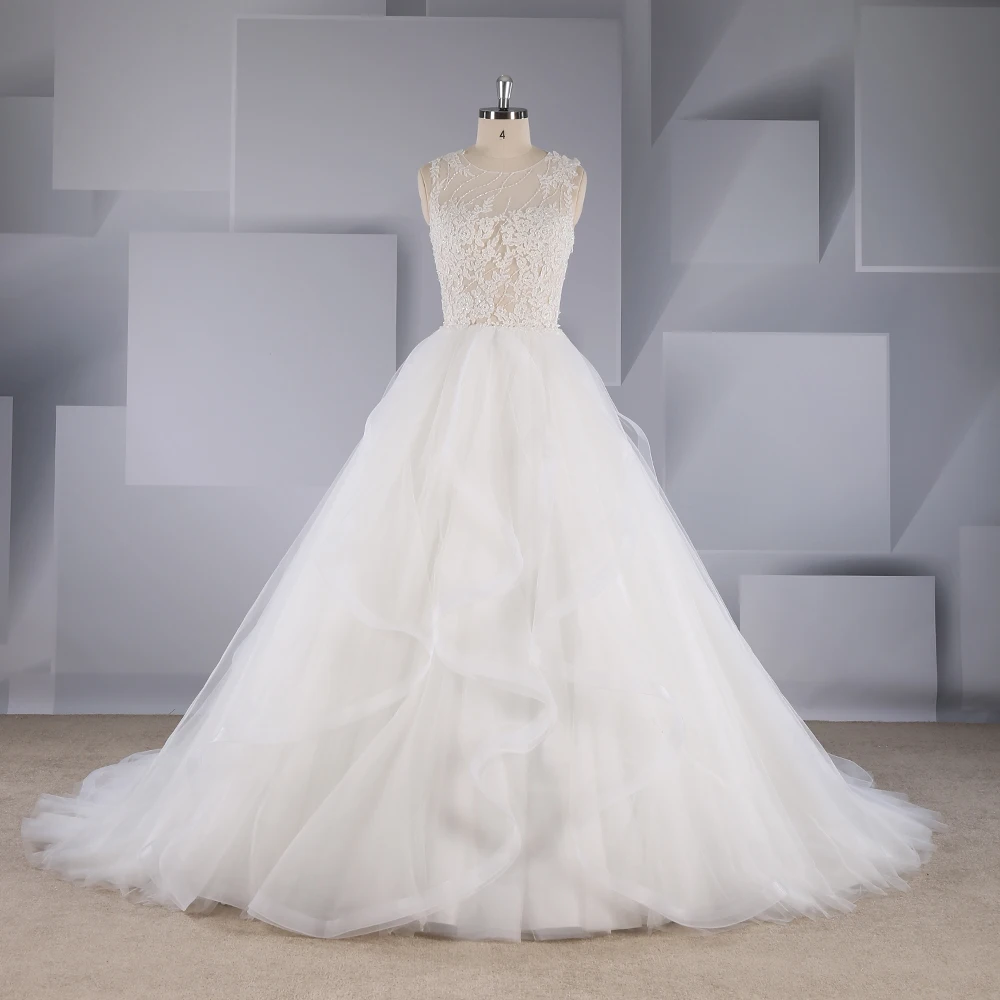 

Rosabridal A-line Wedding Dress 2019 Newest boat collar sleeveless full beading lace appliques bodice fancy ruffled skirt