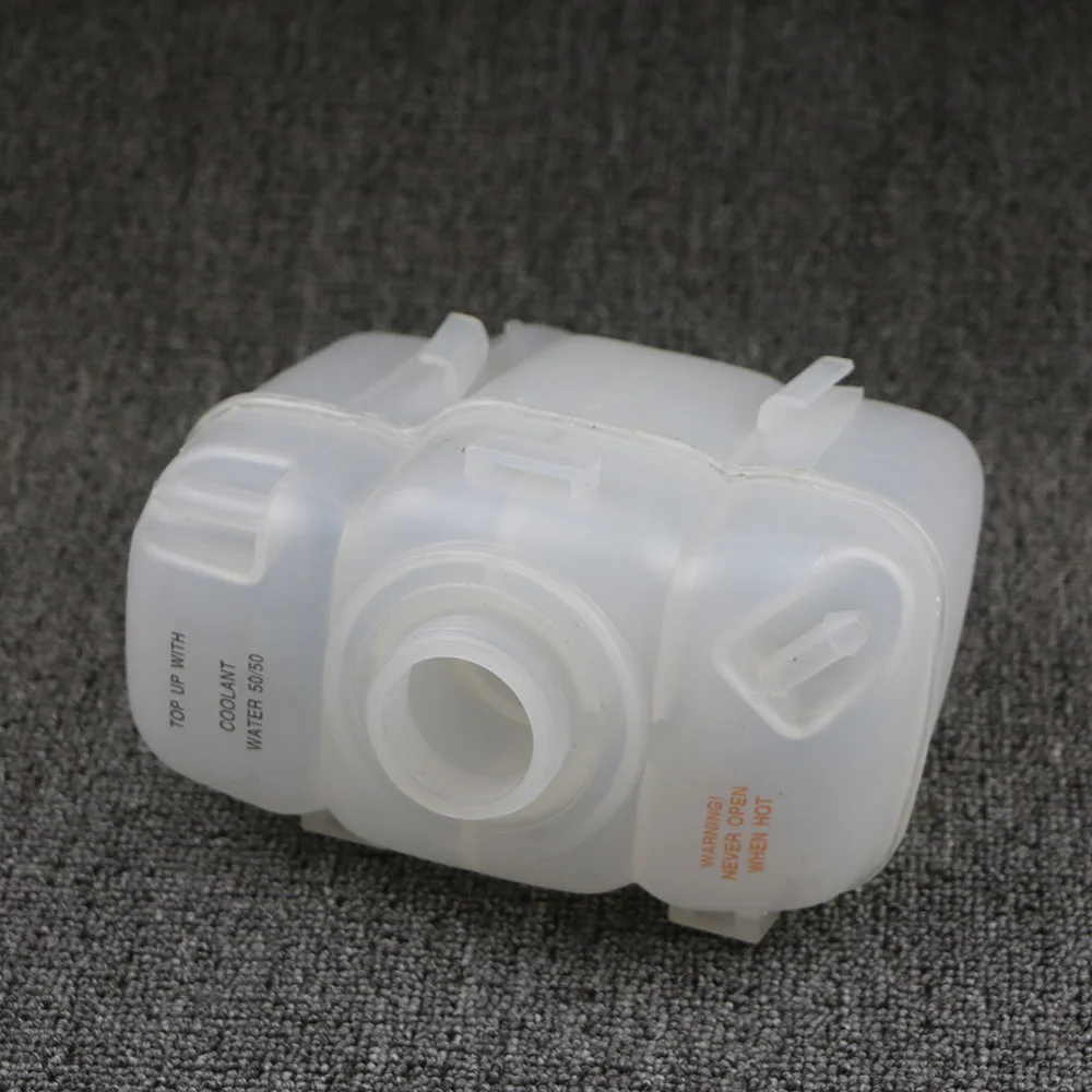 30760100 Water Tank Reservoir Overflow Coolant Radiator Fluid Tank For Volvo S60 XC70 V70 S80 XC90 2000