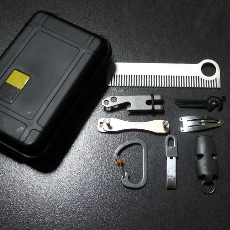 

9pcs outdoor EDC multi-tool, waterproof box, tactical comb, keychain, dice, whistle, a whole set. Complete camping survival tool