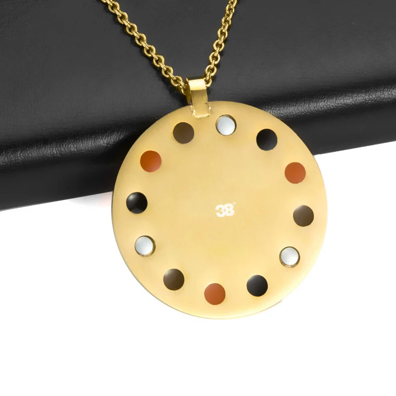 gold pendant 2