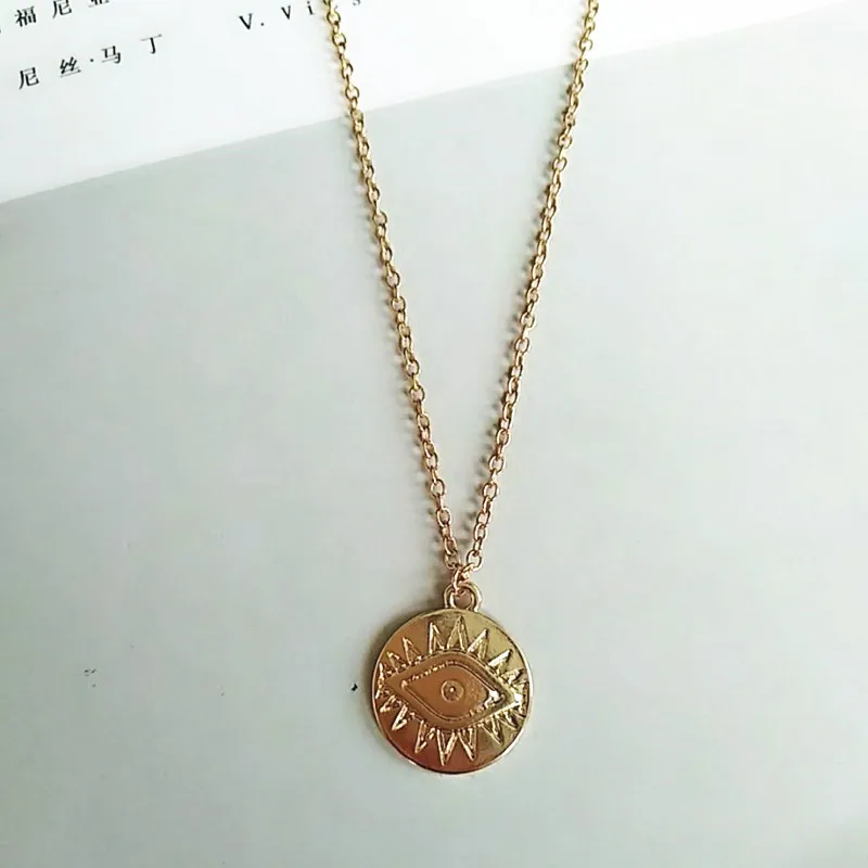 

Boho Gold Choker Chain Evil Eye Necklace Simple Round Coins Pendant Necklace Women Fashion Jewelry collar colliers