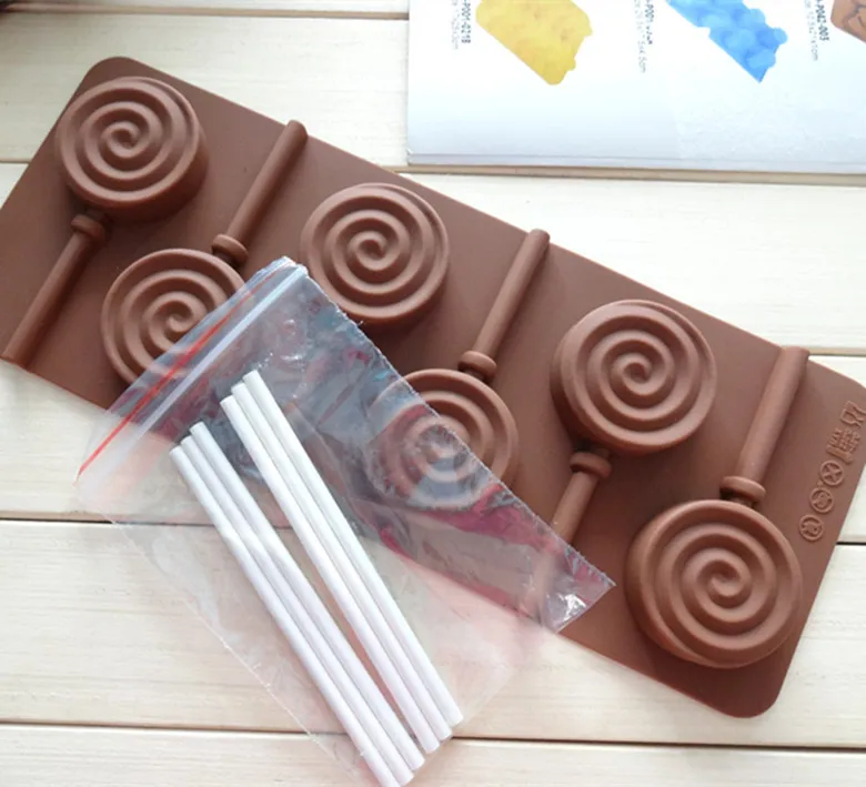 2208037797_206740495