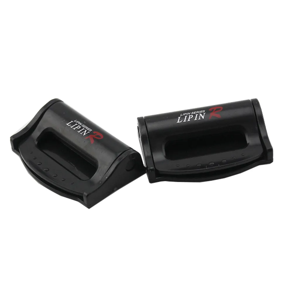 

2Pcs Universal Car Safety Adjustable Seat Belt Clip Buckle Extender Extension seat belt buckle