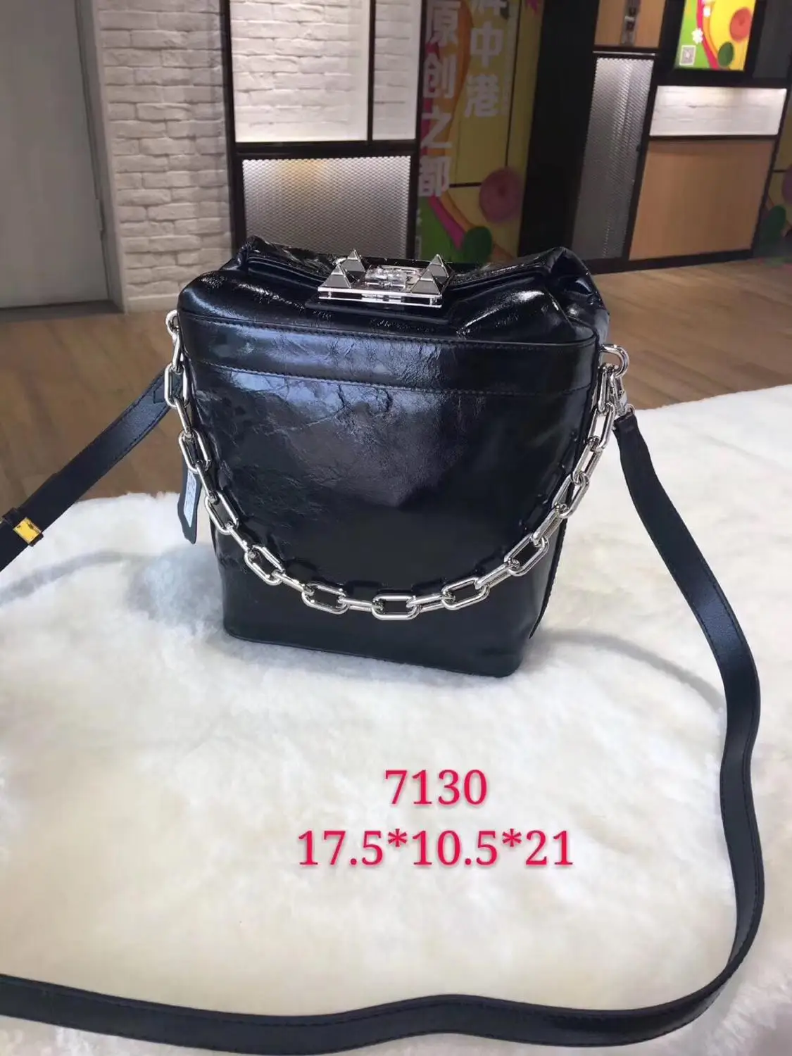

Kafunila 100% real genuine leather chain bucket bag 2019 new arrival luxury handbags women bags designer crossbody shoulder bag