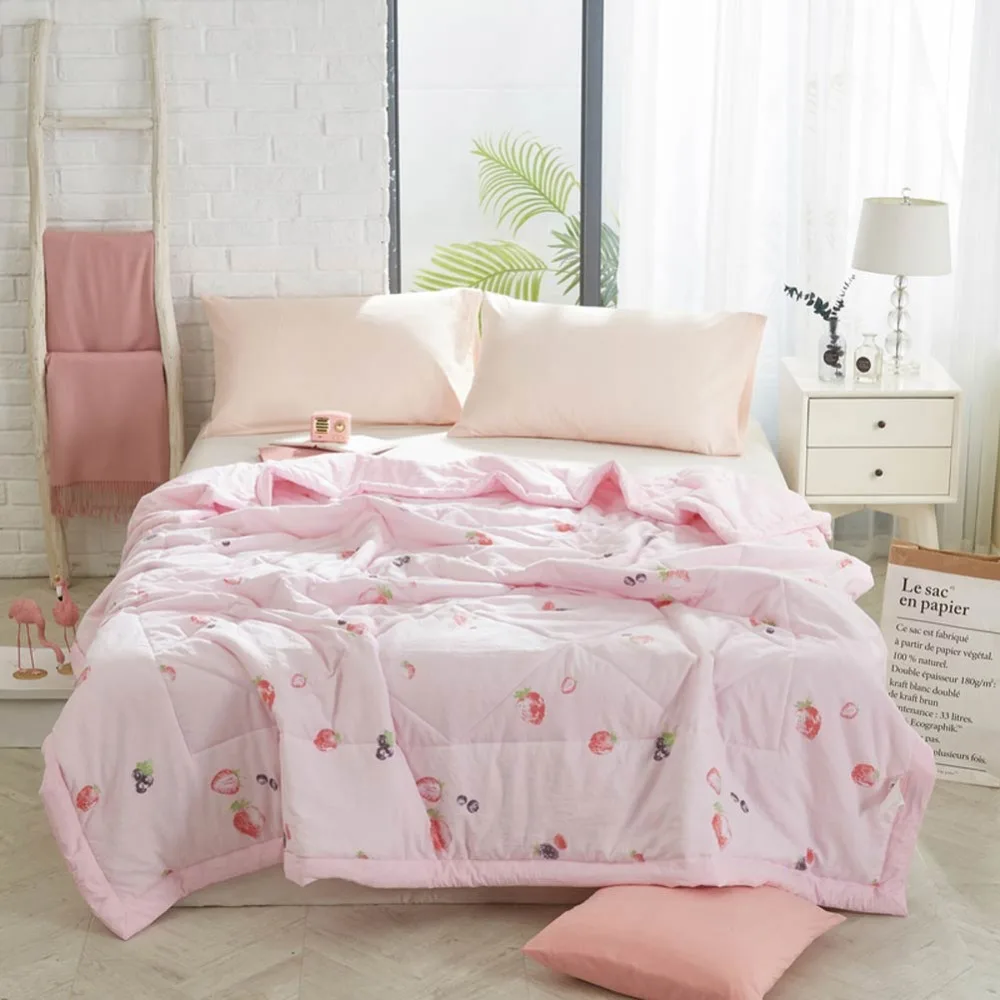 

2019 Pink Strawberry Stitching Comforter Thin Summer Quilt Air-condition Wash Polyester Fabric Polyester Twin Full Queen Size