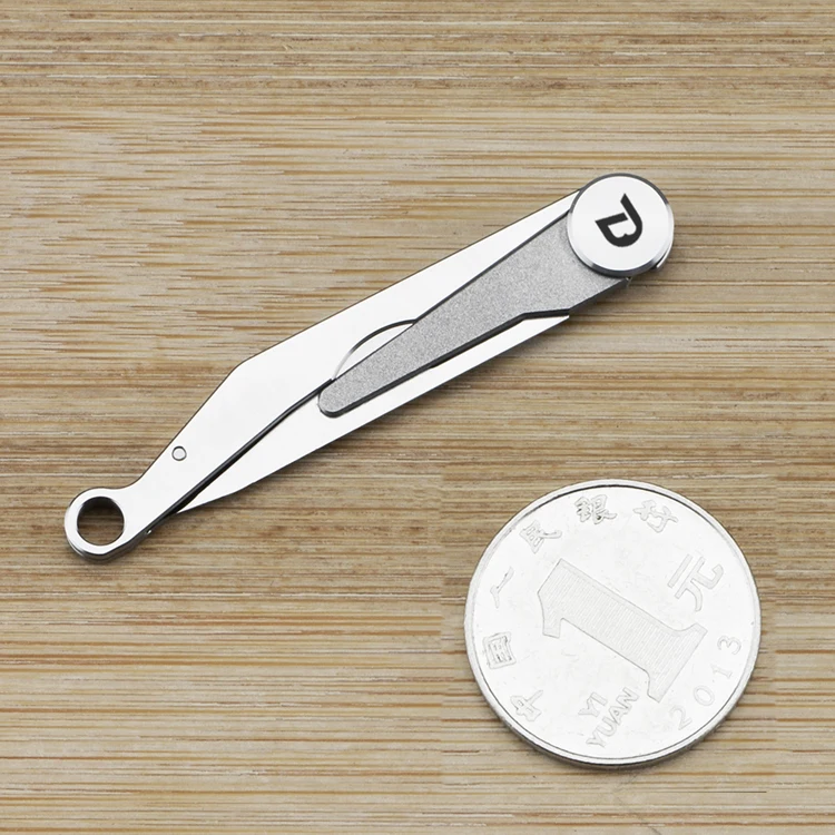 Titanium Alloy Folding Utility Knife Surgical Blade EDC Portable Outdoor Rescue Single Hand Opening And Closing Short Mini Knife Titanium Alloy Folding Utility Knife Surgical Blade EDC Portable Outdoor Rescue Single Hand Opening And Closing Short Mini Knife