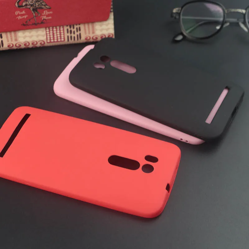 Ультратонкий матовый чехол карамельного цвета для Asus ZenFone Go ZB551KL матовые