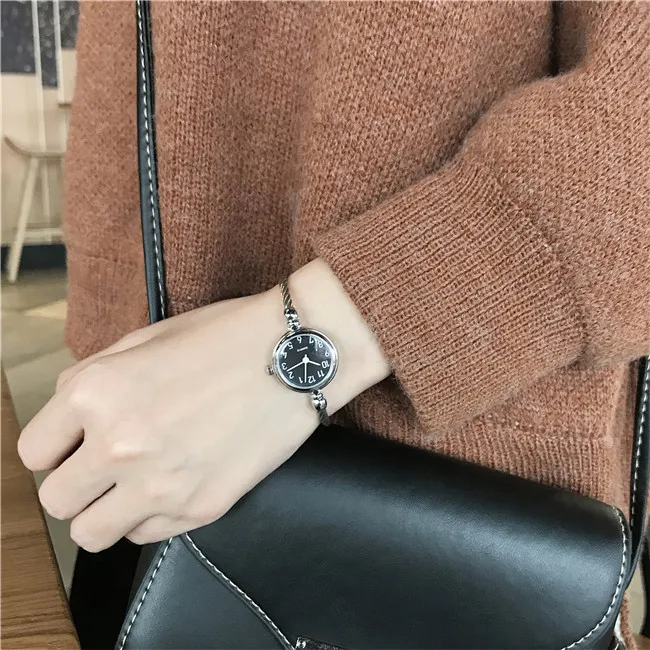 Новые женские модные часы-браслет минималистичные стильные женские кварцевые часы простые серебряные женские часы Relogio
