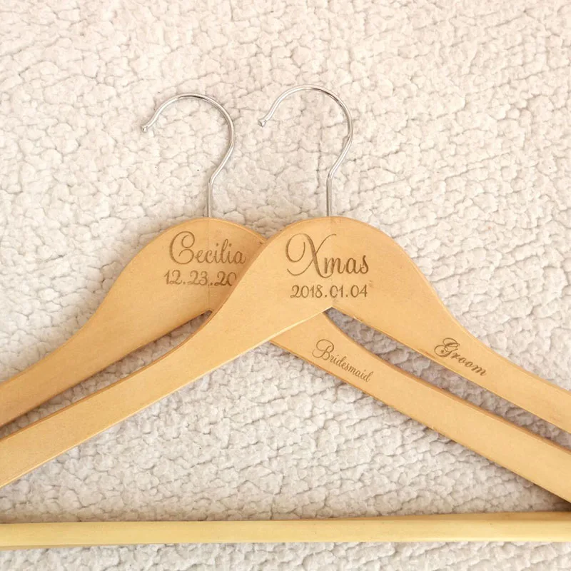 

Personalized Wedding Hanger Custom Bridesmaid/Bride/Groom Wooden Named Dress Hanger DIY Wedding Party Decoration Hanger Supplies