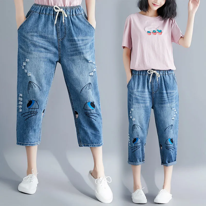 

Lovely Cute Embroidery Cat Ripped Jeans Woman Elastic Waist Drawstring Bleached Denim Pants Calf-Length Female Haram Trousers