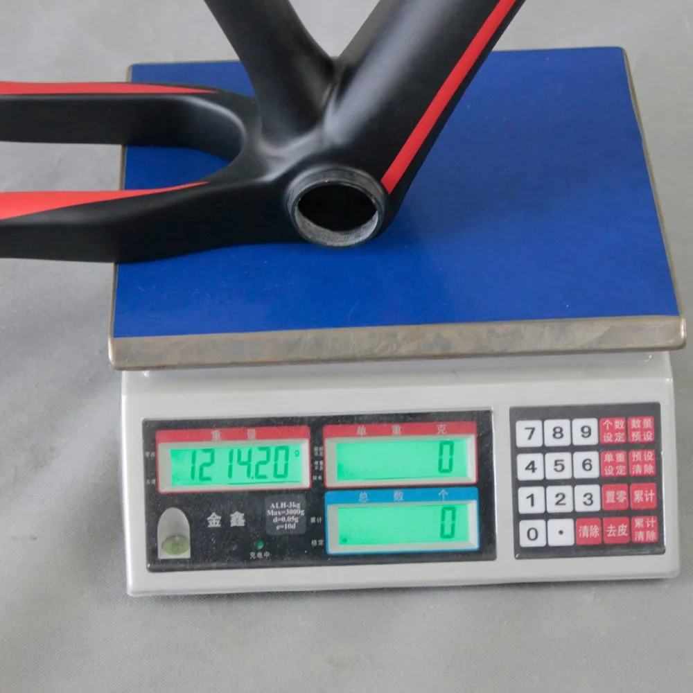 Perfect Light Carbon Mountain Bike Frame 27.5er,2015 Popular Hard Tail MTB Bicycle Frame 650b,15/17/19inch BB92 UD Matt Thru Axle 142*12 10 Perfect Light Carbon Mountain Bike Frame 27.5er,2015 Popular Hard Tail MTB Bicycle Frame 650b,15/17/19inch BB92 UD Matt Thru Axle 142*12 10