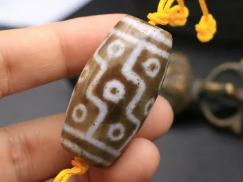 

Super High Quality Unique Magic A Pair of Energy 5A Magic Power Tibetan Old Cinnabar Agate 15 Eye Big Wishing dZi Bead Pendant