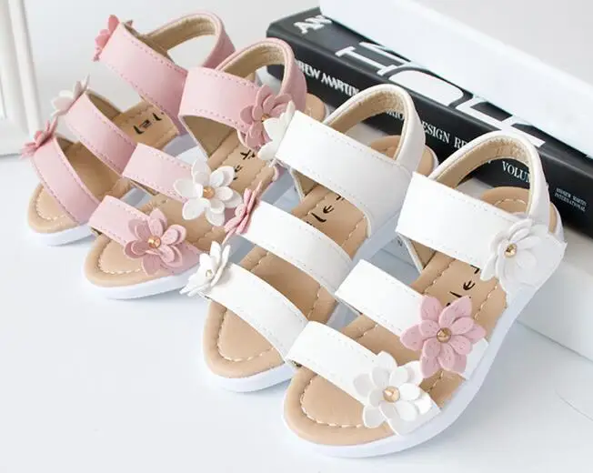 

Fashion Leathers Sweet Children Sandals For Girls Breathable Hoolow Out Shoes