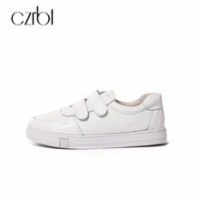 Czrbt женские повседневные туфли на плоской подошве Демисезонный ручной работы Пояса из натуральной кожи Обувь малая Крюк& петля круглый носок размер: 35–39 доска Обувь