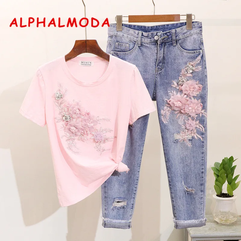 

ALPHALMODA 2019 Vogue Fashion 3D Flower Tshirts Ripped Jeans Women Stylish Heavy-work Embroidery Clothing Set Selling Separately