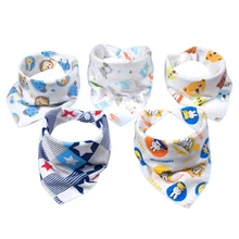 5 шт./лот детские нагрудники Треугольники двухслойные хлопковые персонажа из мультфильма, принт с животными, Детские Бандана слюни нагрудники дриблинг нагрудник