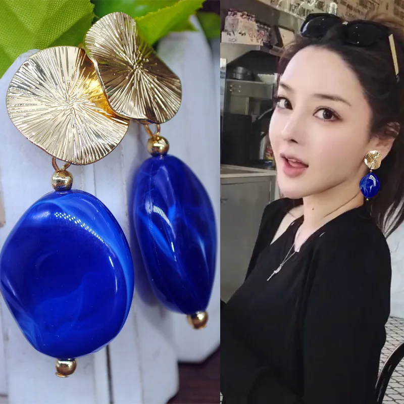 

2019 Fashion Personality Irregular Jelly Color Resin Drop Earrings, Suitable For Women To Wear Jewelry Earrings