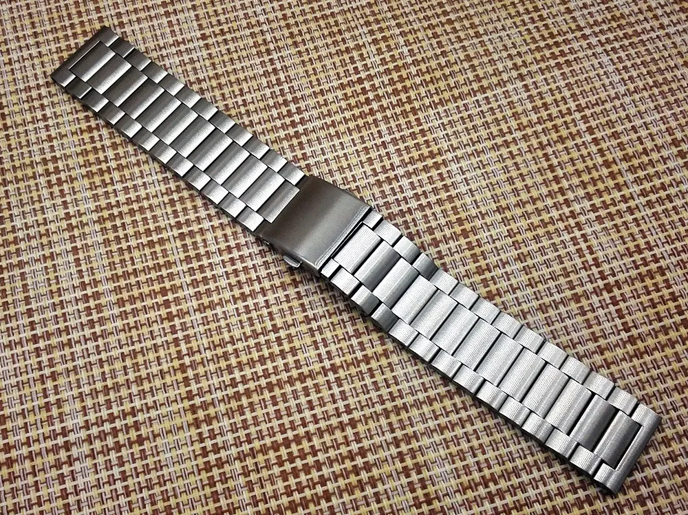 3109778665_1733507181