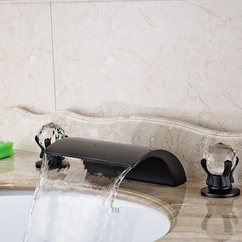 Luxury Widespread Basin Faucet Dual Handle Deck Mounted 3 Holes Hot and Cold Mixer Taps Oil