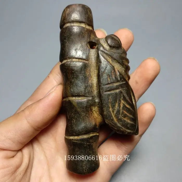 

Chinese Old Red mountain culture collection iron Meteorite carved Cicada PENDANT