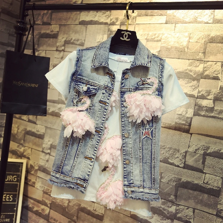

2018 Spring / Summer New Fashion Womans Embroidery Swan Feather Denim Waistcoat Girl Lady Slim Jeans Vests Coat
