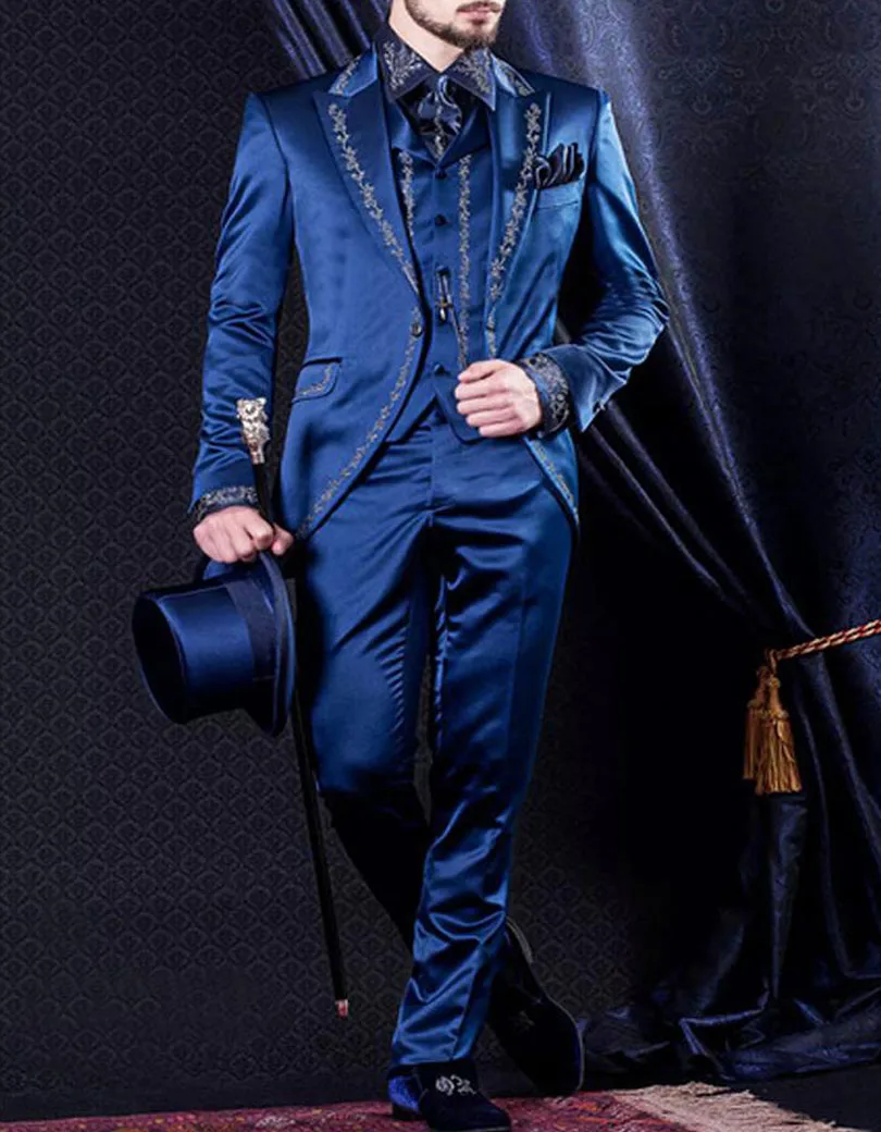 

Vintage Blue Wedding Groom Tuxedos Embroidery Peaked Lapel Three Piece Custom Made Men Suits (Jacket + Pants + Vest)