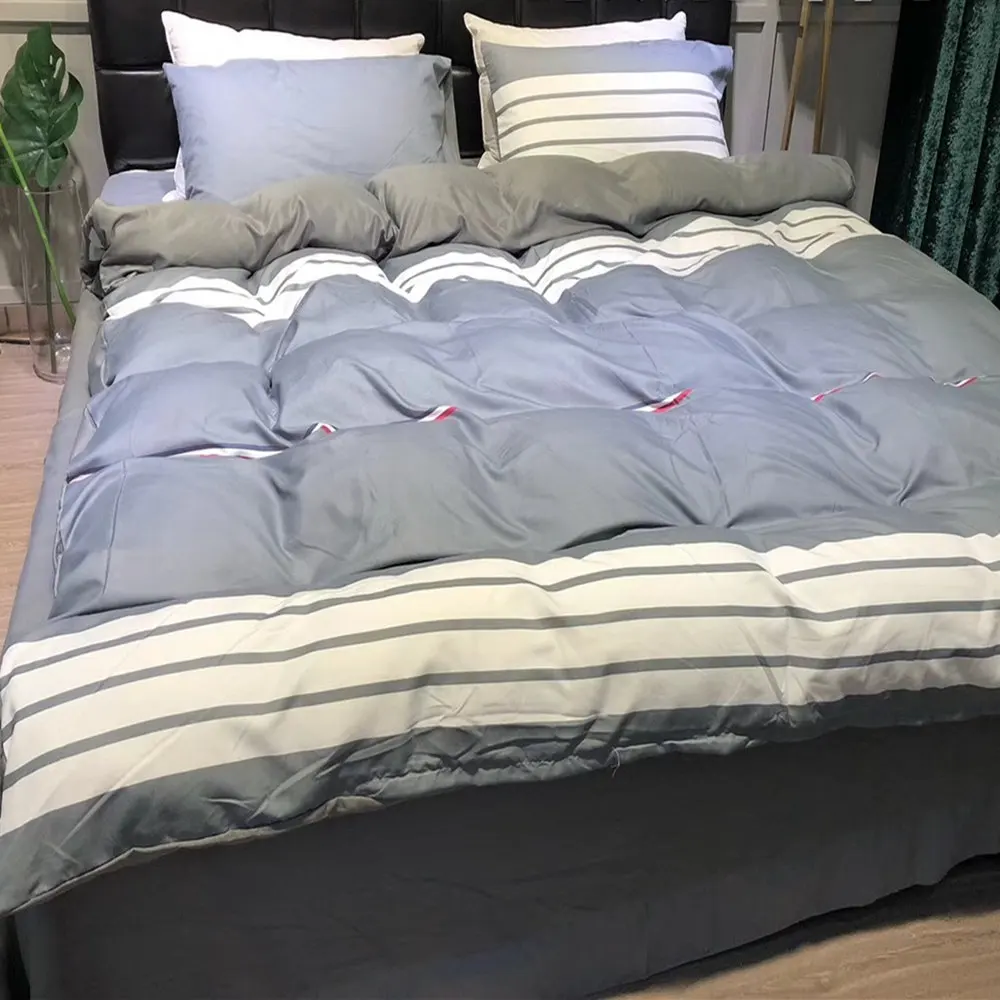 

4pcs/Set Luxury Cotton Solid Stripes/Lattice Bed Sheet Duvet Cover Pillowcase Bedcover Bedcloth Bedding Sets for Home Decoration