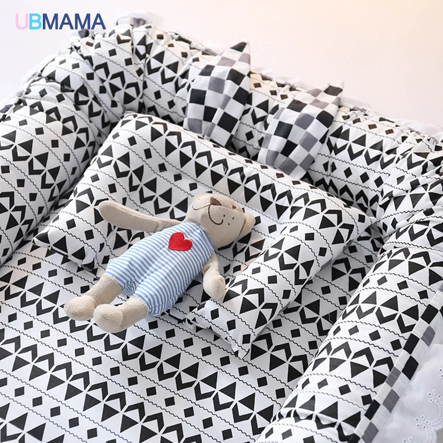 Travel Foldable Crib Pillow Portable stripde Solid baby sleeper cotton Newborn Lace crib Baby soft bed for 0-36M baby 90*50*15cm