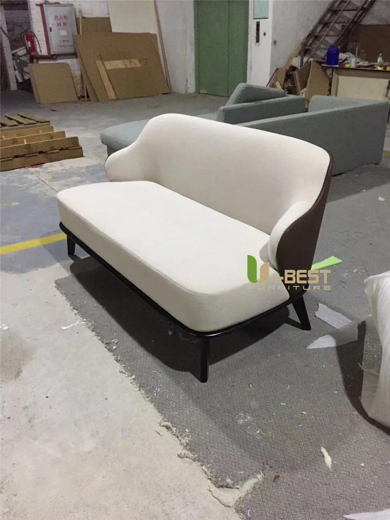 LOUNGE CHAIR 1 (3)