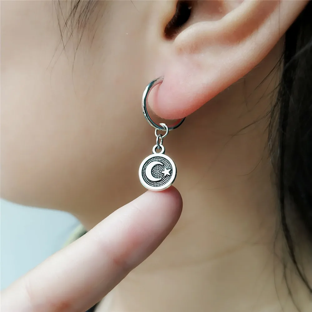 C8D885D79B74C1964611E7F3C959279A