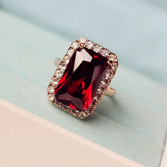 Brilliant Amazing Square Red Stone Ring Red Cubic Zirconia Ring Rose Gold Color Cocktail Ring Women Jewelry