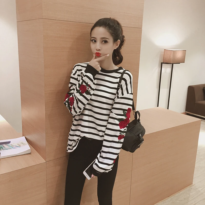Roses Embroidery Lantern Sleeve Loose Striped Women Sweatshirt (16)